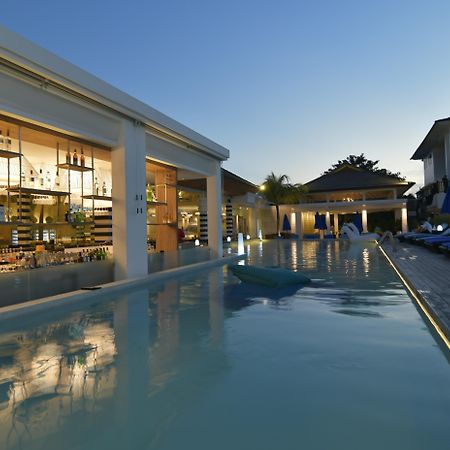 Montigo Resorts Seminyak Luaran gambar The Village