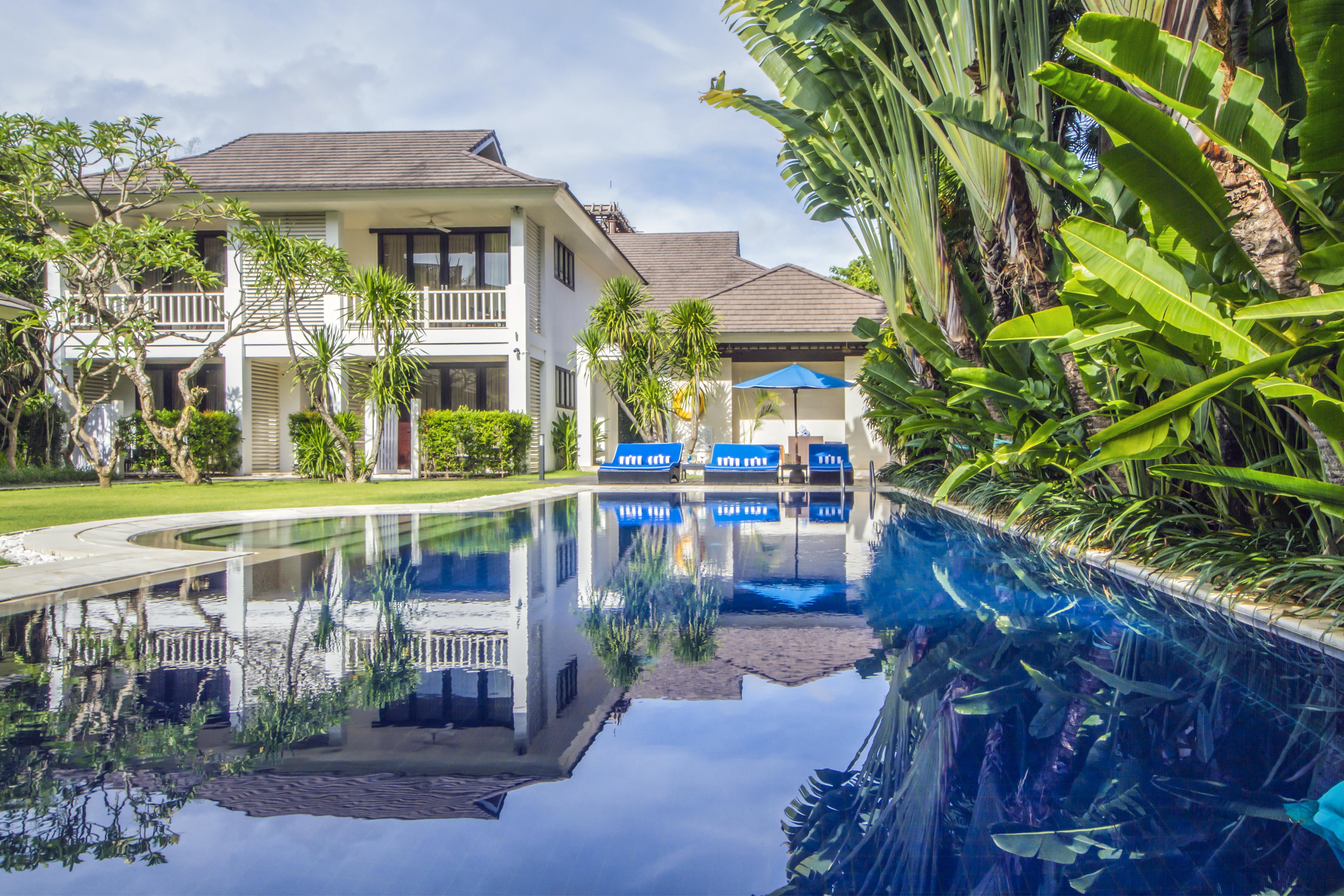 Montigo Resorts Seminyak Luaran gambar The Village Angkor Resort